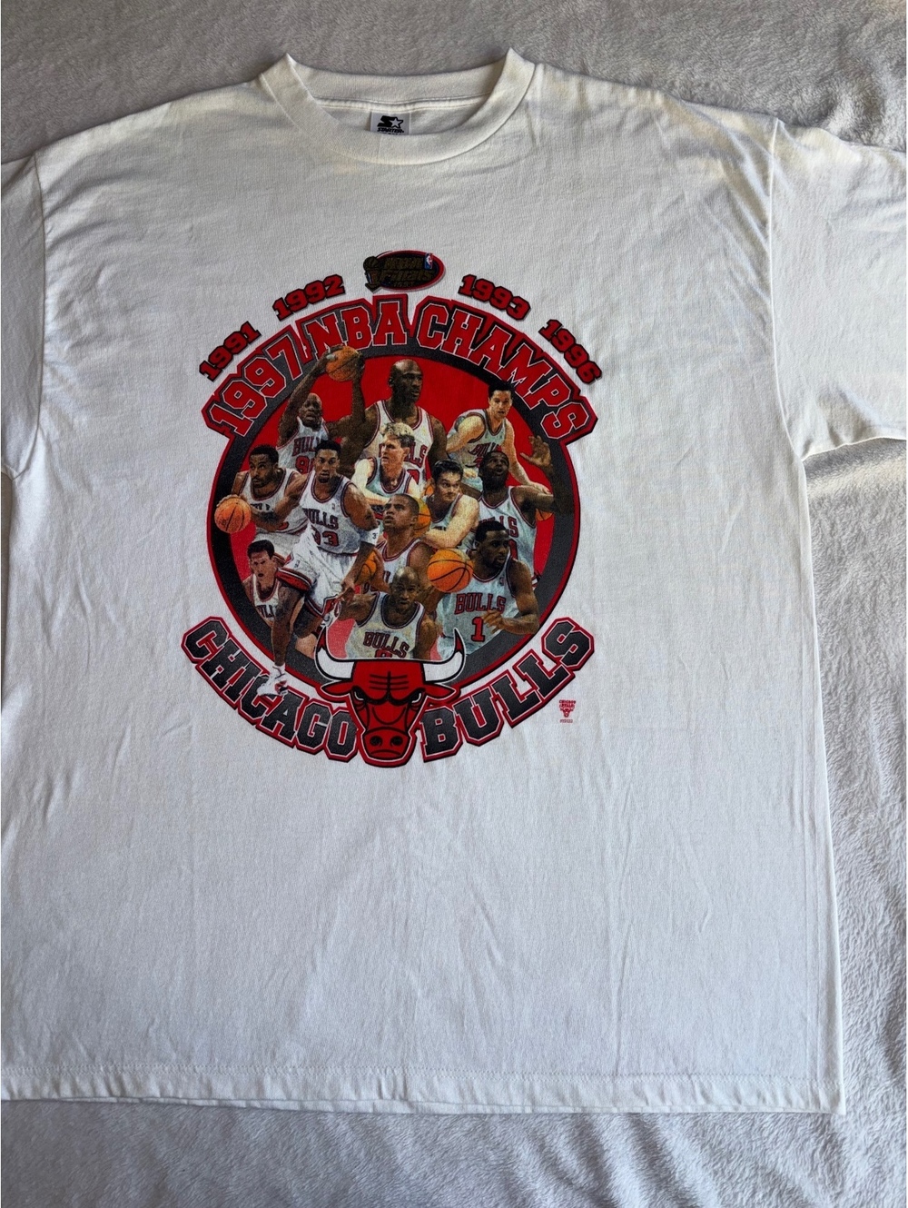 Vintage 1997 Chicago Bulls Starter NBA Champions Tee XL